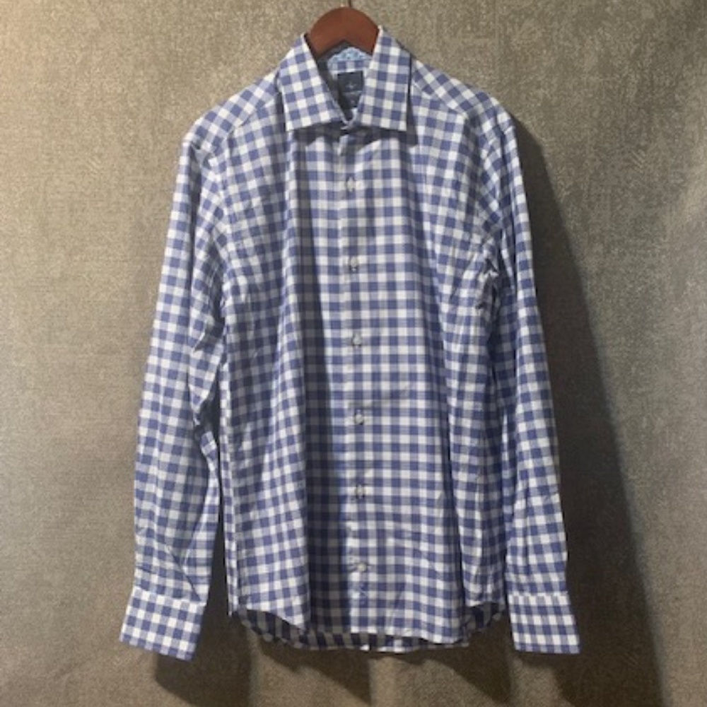 Taylor Byrd Button Down Shirt - size Small